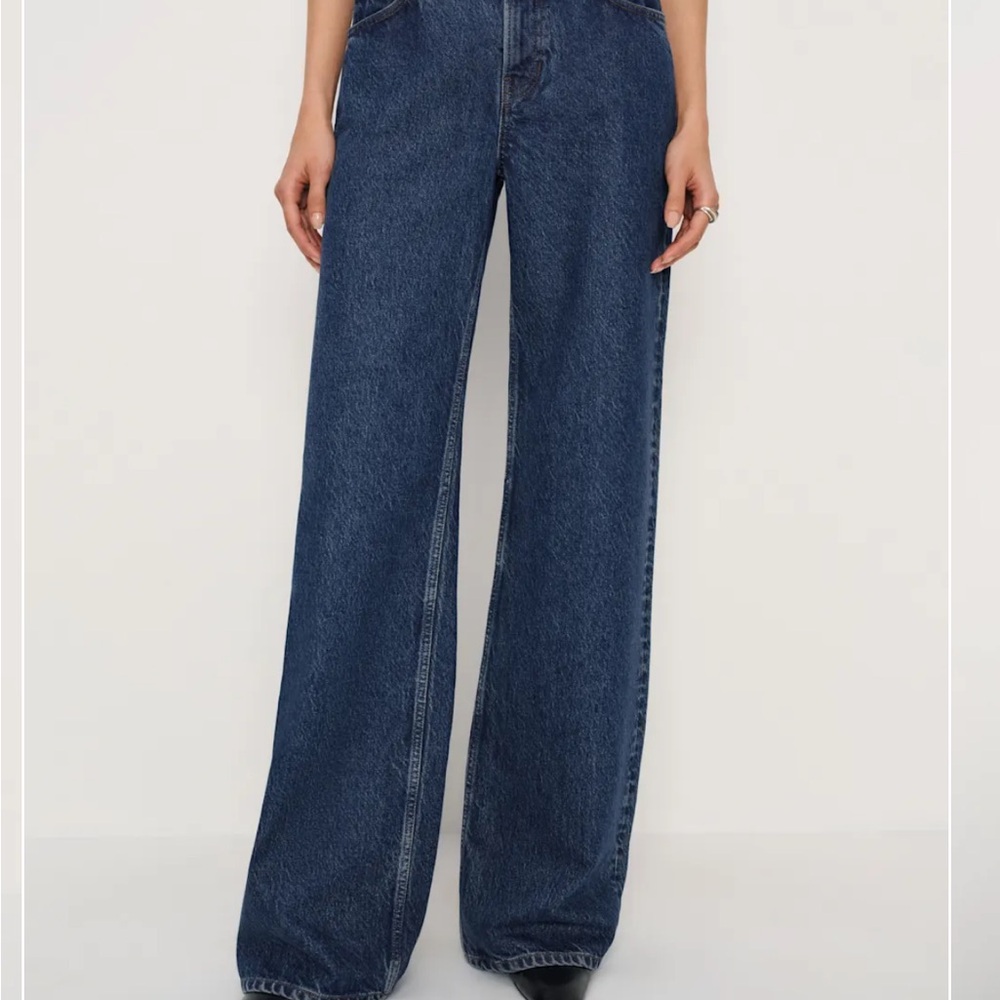 Reformation Cary Low Rise Wide Leg Short Jeans - Picture 3 of 4
